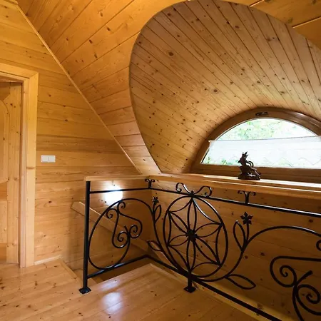 Dom Z Bali Mars Мендзыбродзе-Живецке